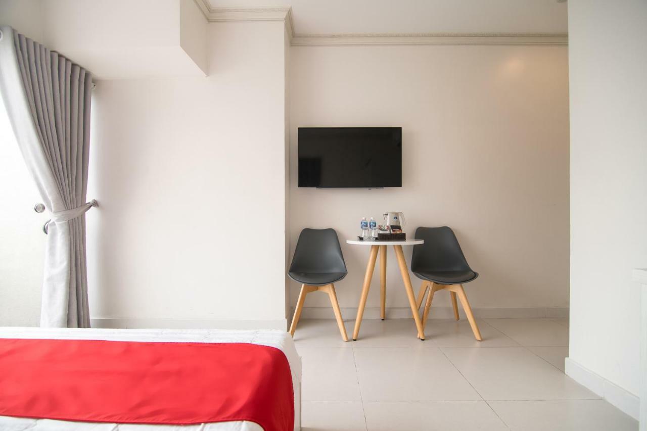 Bin Bin Hotel 4 - Near Sunrise City D7 TP. Hồ Chí Minh Ngoại thất bức ảnh