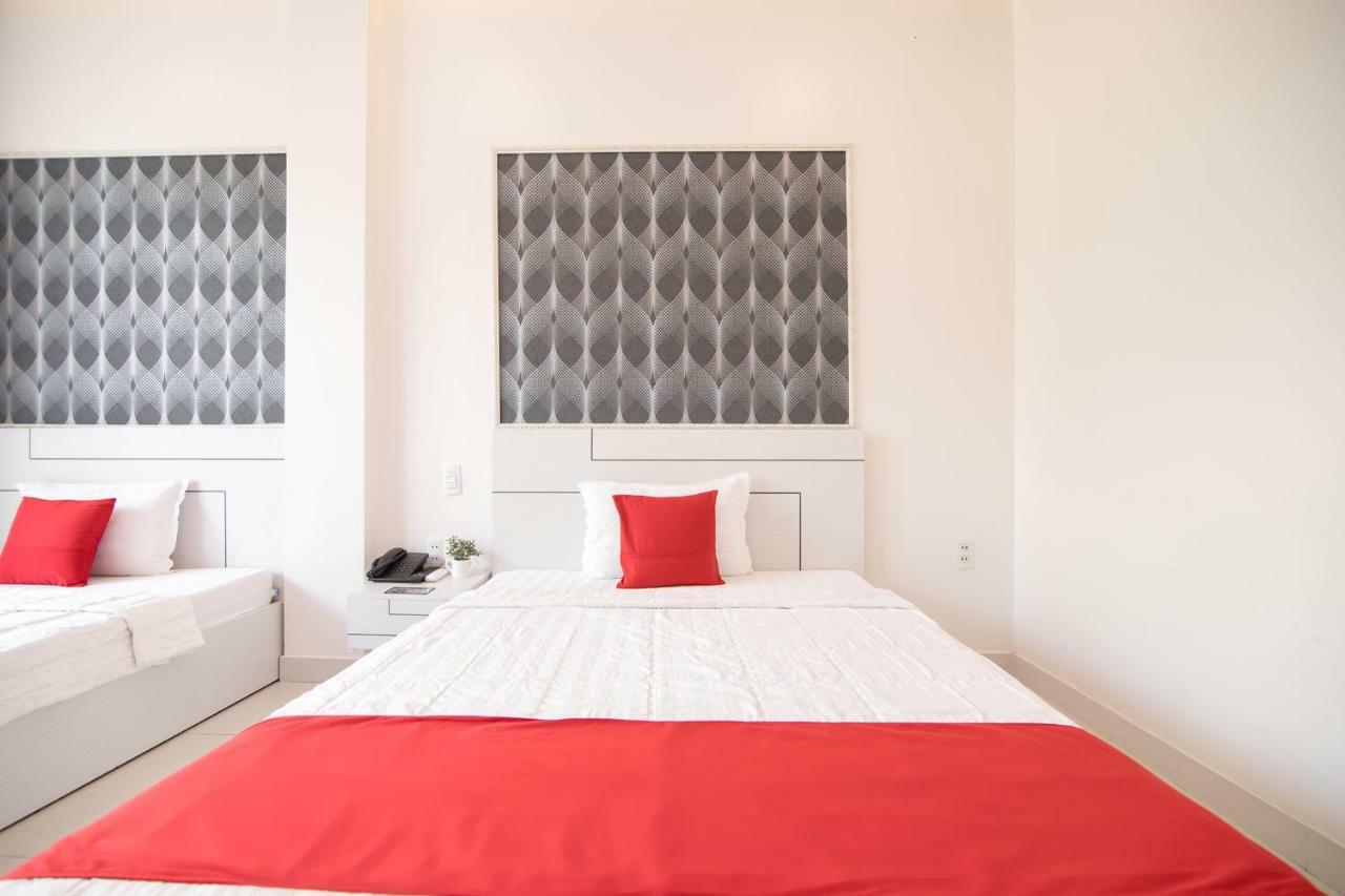 Bin Bin Hotel 4 - Near Sunrise City D7 TP. Hồ Chí Minh Ngoại thất bức ảnh
