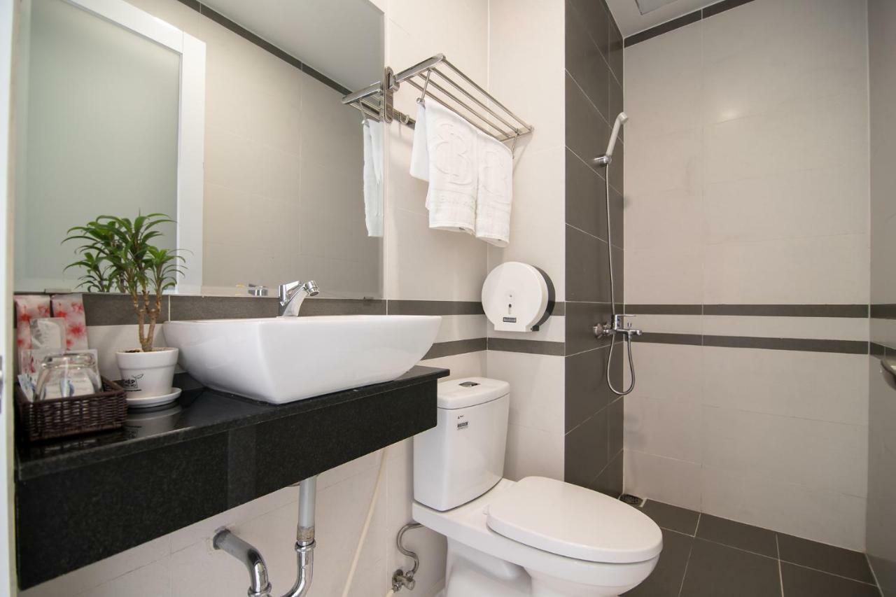 Bin Bin Hotel 4 - Near Sunrise City D7 TP. Hồ Chí Minh Ngoại thất bức ảnh